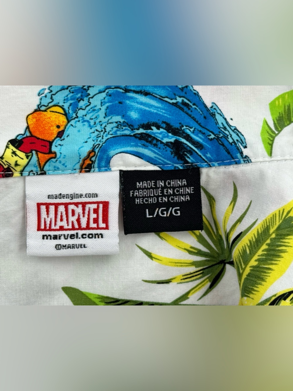 Marvel Deadpool Hawaiian Surf Button-Down Short-Sleeve Shirt, Men's Size Large - Picture 10 of 11